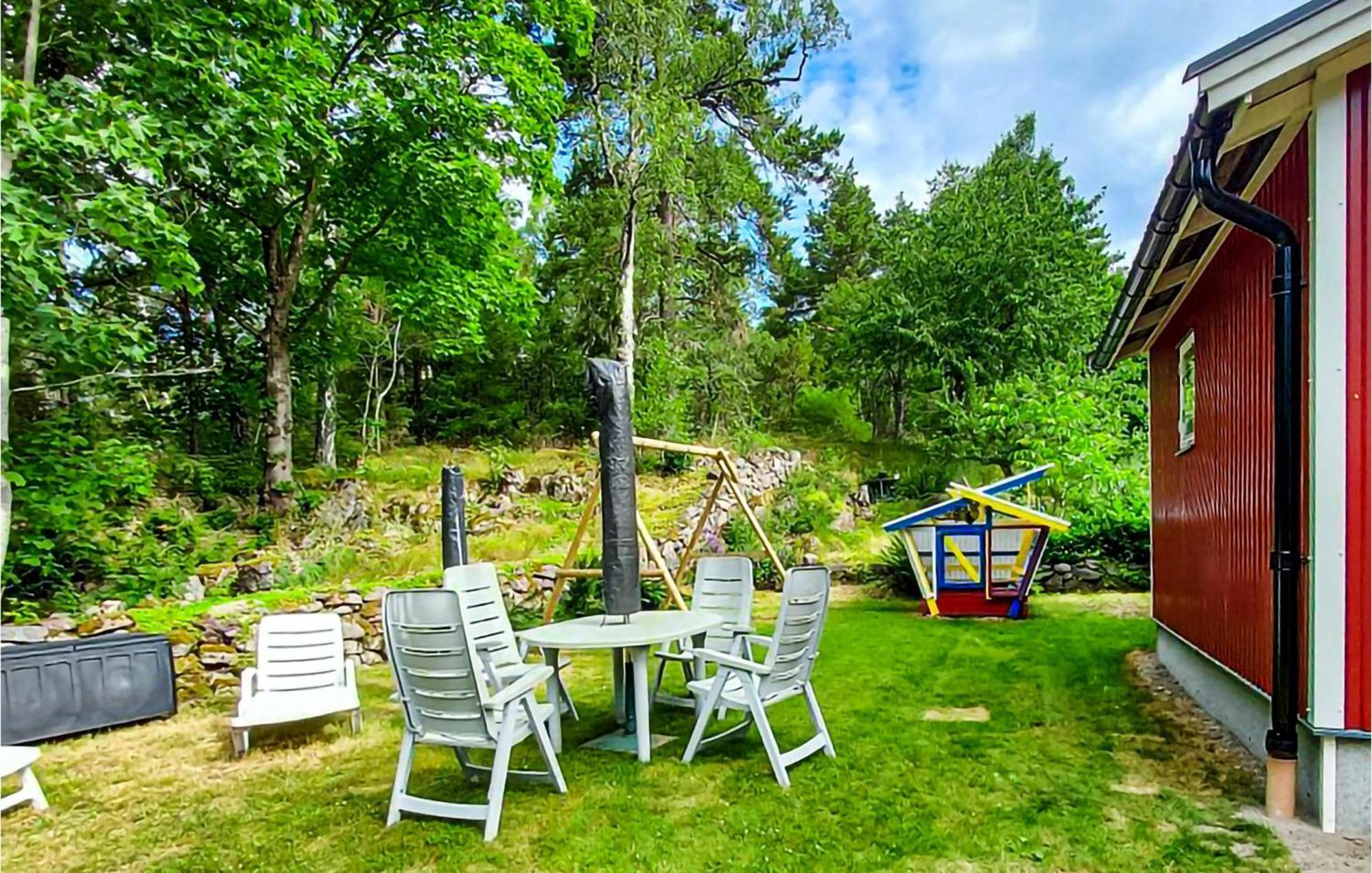 Lovely Home In Animskog With Wifi Eksteriør billede