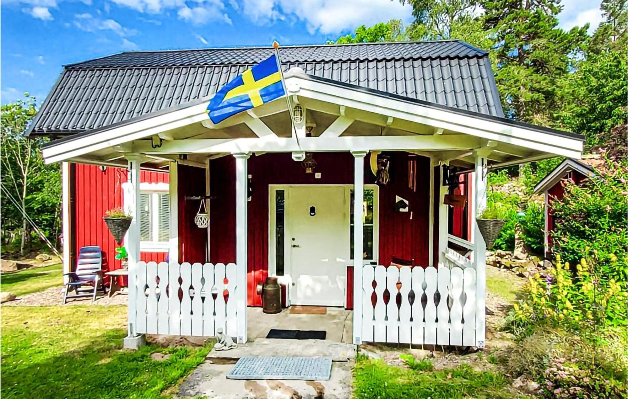 Lovely Home In Animskog With Wifi Eksteriør billede